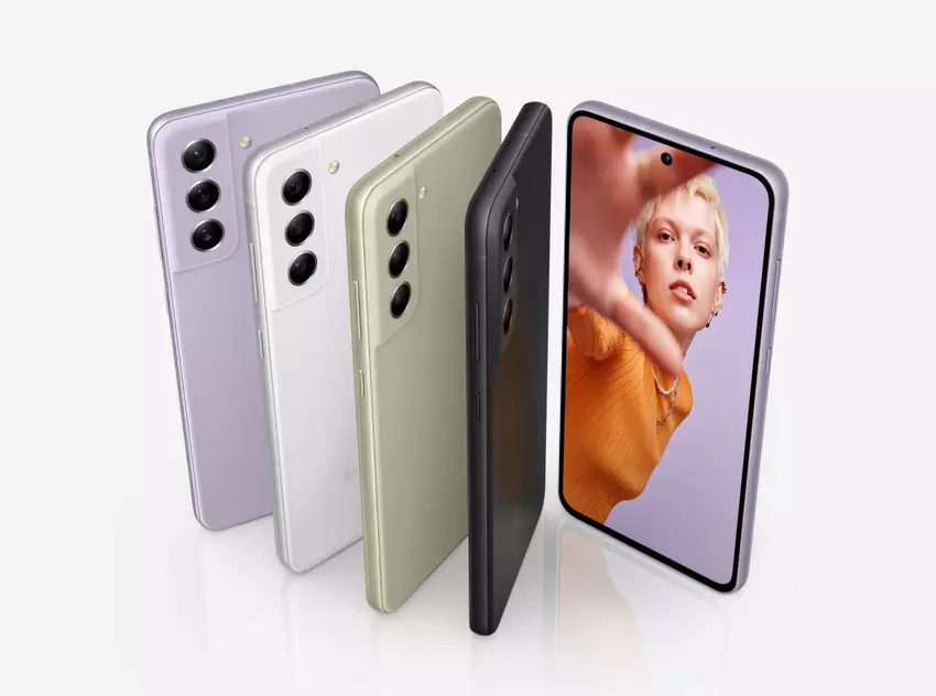 Endlich hat Samsung damit begonnen, das Galaxy S21 FE in den USA auf Android 13 zu aktualisieren.