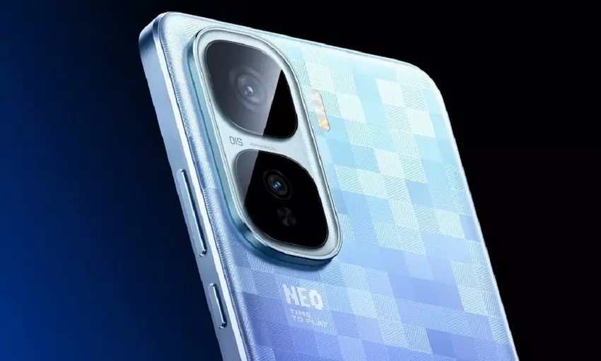 Erschwingliches Flaggschiff-Smartphone iQOO Neo10 Pro+ mit einem hellen OLED-Bildschirm, Snapdragon 8 Elite-Prozessor und 6800 mAh Akku wurde in China vorgestellt