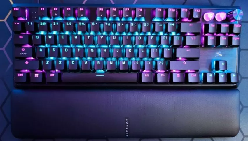 Corsair K70 Pro Mechanische Wettkampf-Tastatur