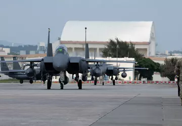 USA entsenden F-15E Strike Eagle-Kampfflugzeuge nach ...