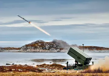 Munition für NASAMS, HIMARS und Artillerie ...