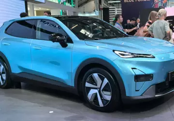 Der elektrische Changan Deepal S05 hat ...