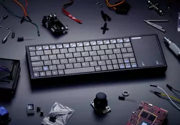 Abacus ist ein Quad-Core-Tastatur-Computer mit vorinstallierter ...