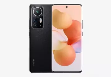 Die Rückseite des Xiaomi 12 wurde ...
