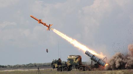 Ukrainische Neptun-Rakete könnte russische Lagerhäuser bei Mariupol treffen