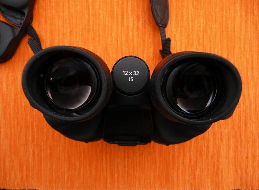 Canon Fernglas 12x32 IS OIS Fernglas