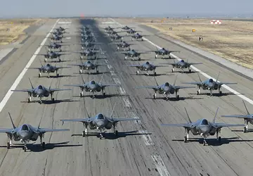 Lockheed Martin nimmt Flüge von F-35 ...