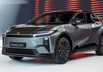 Toyota hat den elektrischen Crossover C-HR+ ...