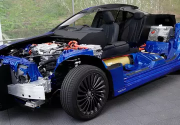 Hat Wasserstoff das Nachsehen? Toyota verkaufte ...