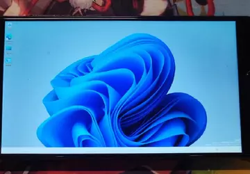 Windows 11 installiert auf dem legendären ...