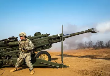 BAE Systems erwägt die Aufnahme der ...