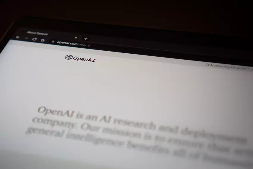 Associated Press und OpenAI gehen eine zweijährige Partnerschaft ein, um algorithmische Modelle zu trainieren