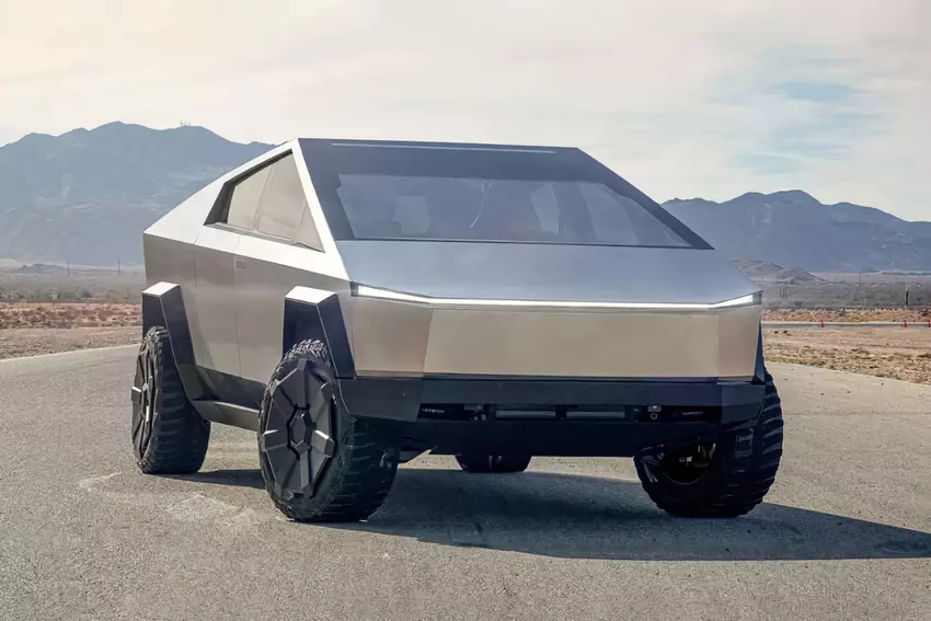 Zwei Jahre zu spät: Tesla hat den ersten Cybertruck auf den Markt gebracht