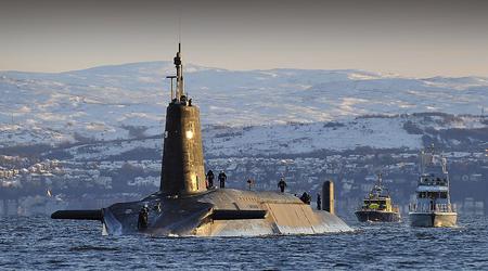 Mehrere russische Sensoren wurden in der Nähe der britischen U-Boote entdeckt, die die Flotte überwachen