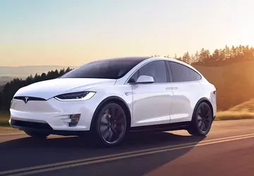 Tesla hat im Jahr 2022 mehr ...