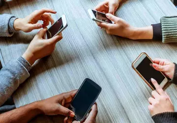 Kanadische Wissenschaftler nannten die „Smartphone-abhängigsten“ Länder ...