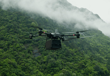 DJI kündigte die FlyCart-Drohne mit einer ...