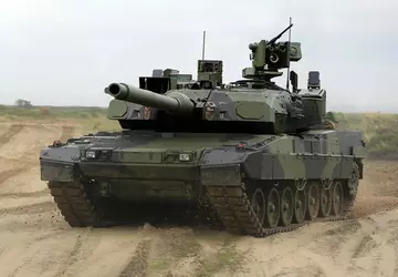 Leopard 2, PzH-2000, RCH-155: KNDS Deutschland ...