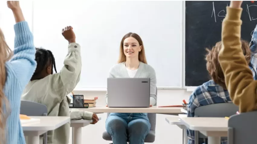 Acer hat das TravelMate X14 AI, ein leichtes Business-Laptop mit umfangreicher Unterstützung für KI-Funktionen, vorgestellt