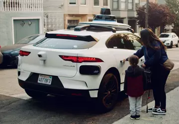 Waymo und Cruise haben die Genehmigung ...