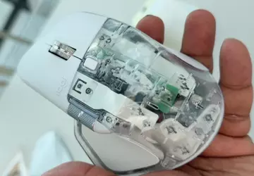 Logitech hat die exklusive transparente Maus ...
