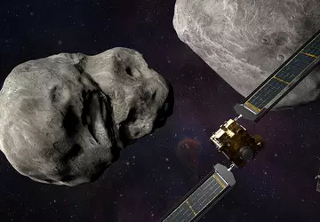 Die DART-Kamikaze-Sonde der NASA hat bis ...