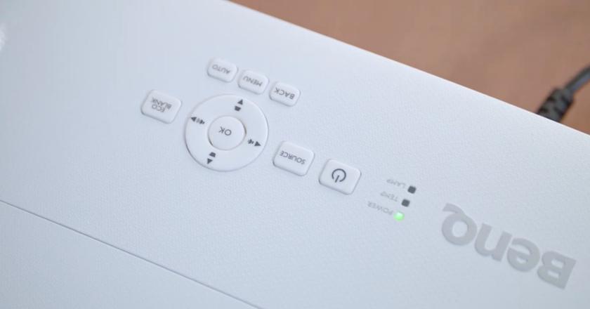 BenQ MH536FHD beste beamer fürs büro