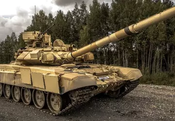 Ukrainische Streitkräfte erbeuten russischen Exportpanzer T-90S ...