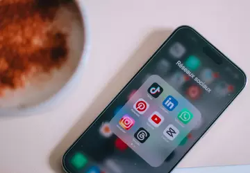 EU bittet Tech-Giganten um Daten über ...