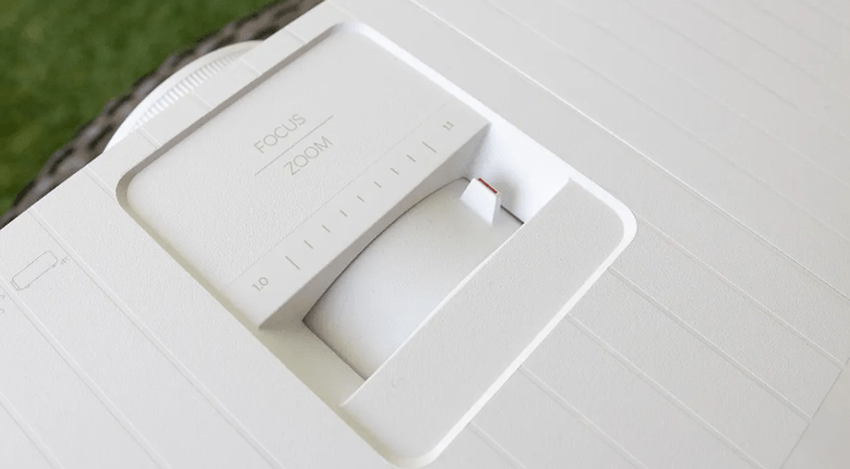 Optoma UHD35 oder BenQ TK700