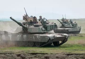 Taiwan hat 108 M1A2T Abrams-Panzer im ...