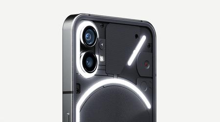 Nothing Phone (1) hat begonnen, die stabile Version von Nothing OS 2.5.2 basierend auf Android 14 zu erhalten