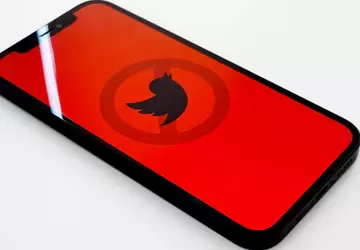 Der Twitter-Deal von Elon Musk „vorübergehend ...