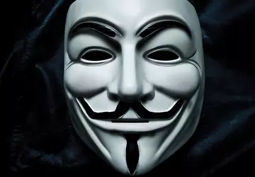 Anonymous hat über 700 GB an ...