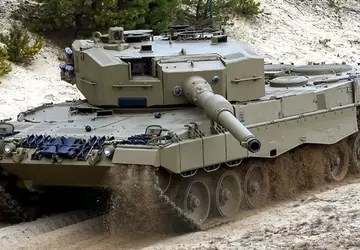 Spanien stellt 10 Leopard 2A4 für ...