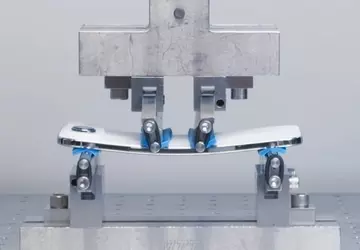 Die ersten Videos von den Biegeversuchen ...