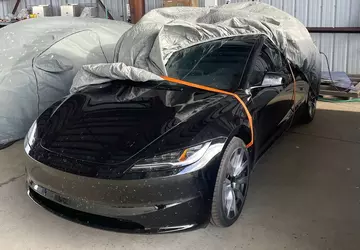 Foto des neuen Tesla Model 3 ...