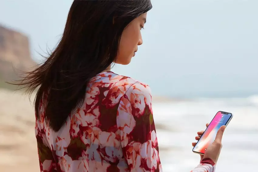 Face ID auf der Unterseite des iPhone 17 Pro und iPhone 17 Pro Max - nicht vor 2025