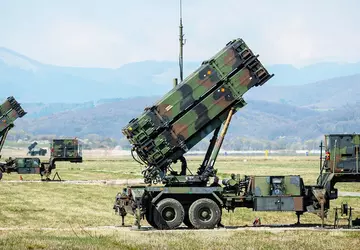 Die USA und die NATO erwägen ...