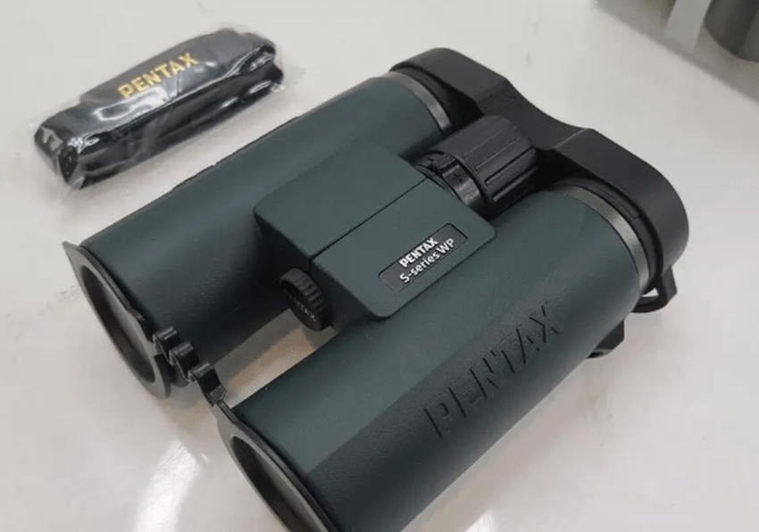 Pentax SD 10x42 ED Golf Fernglas