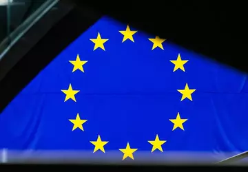 Europäische Unternehmen behaupten, dass das EU-KI-Gesetz ...