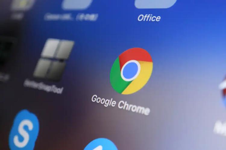Google fügt Chrome den Assistenten Gemini ...