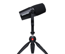 Shure MV7 Podcast-Mikrofon mit Stativ