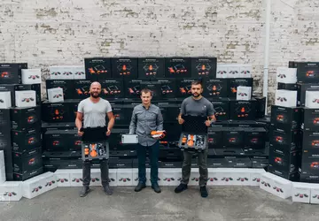 Die Come Back Alive Foundation kaufte ...