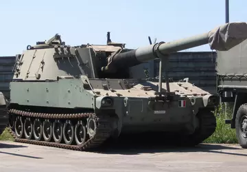 AFU erhält italienische Panzerabwehrkanone OTO Melara ...