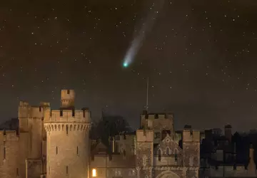 Ein Komet, der größer als der ...