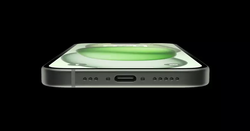 Das iPhone 15 ist nicht mit einigen tragbaren Powerbanks kompatibel, die einen USB Typ-C-Anschluss haben - manchmal beginnt das Smartphone, die Powerbank zu laden