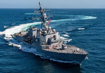 Die US-Marine hat den Lenkwaffenzerstörer USS ...