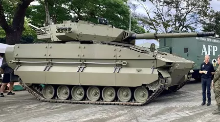 Elbit Systems hat der philippinischen Armee ein neues Los leichter Panzer vom Typ Sabrah übergeben
