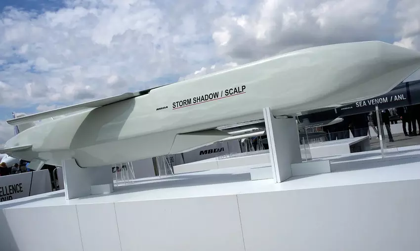 SCALP EG und/oder Storm Shadow Marschflugkörper treffen russische Militäreinrichtungen auf der Krim